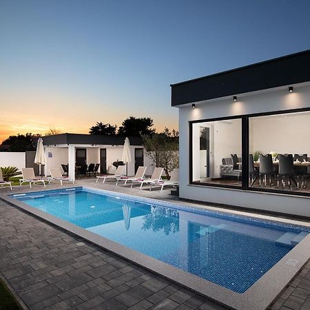 Villa L&L Medulin Exterior photo