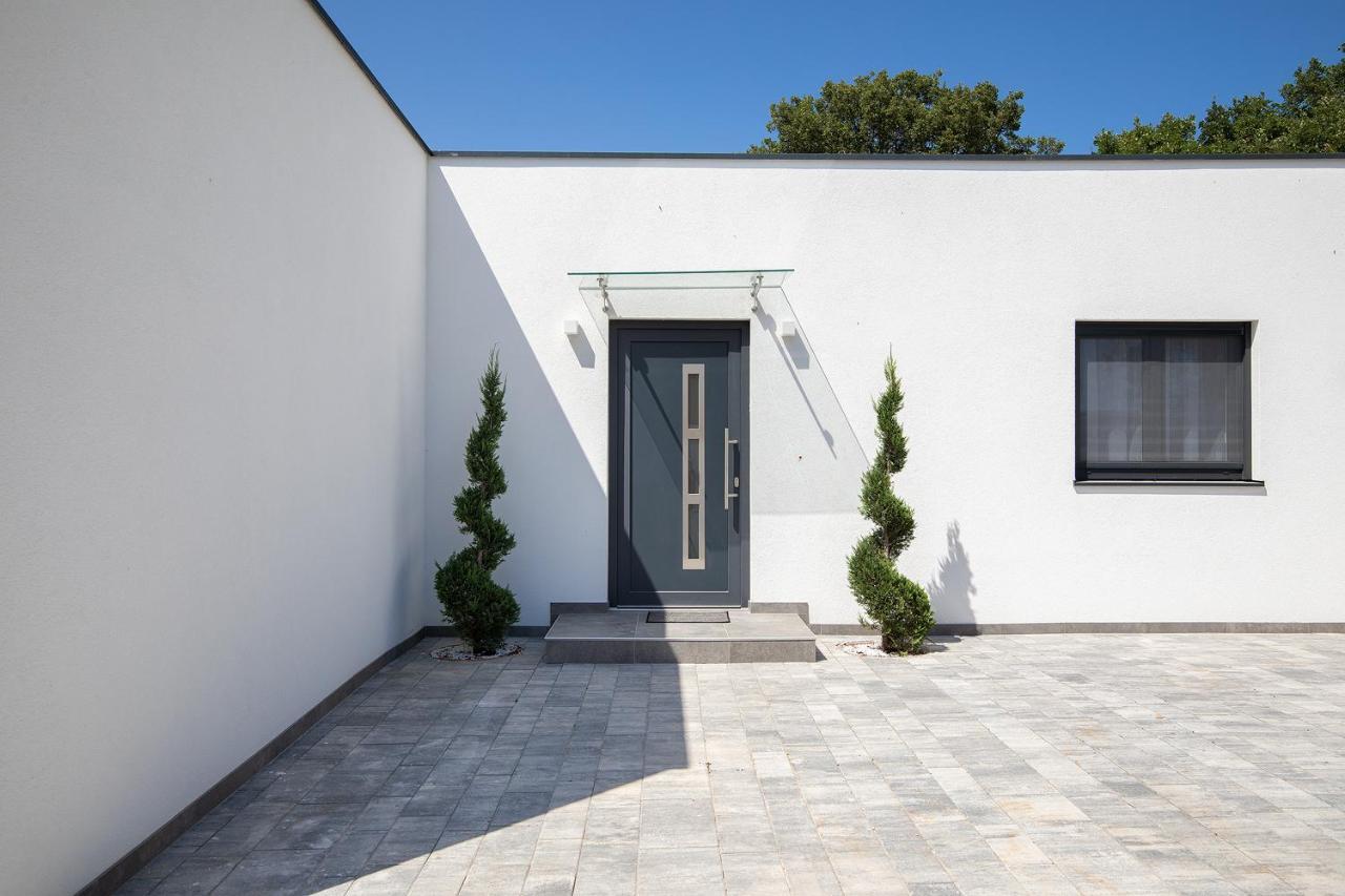 Villa L&L Medulin Exterior photo