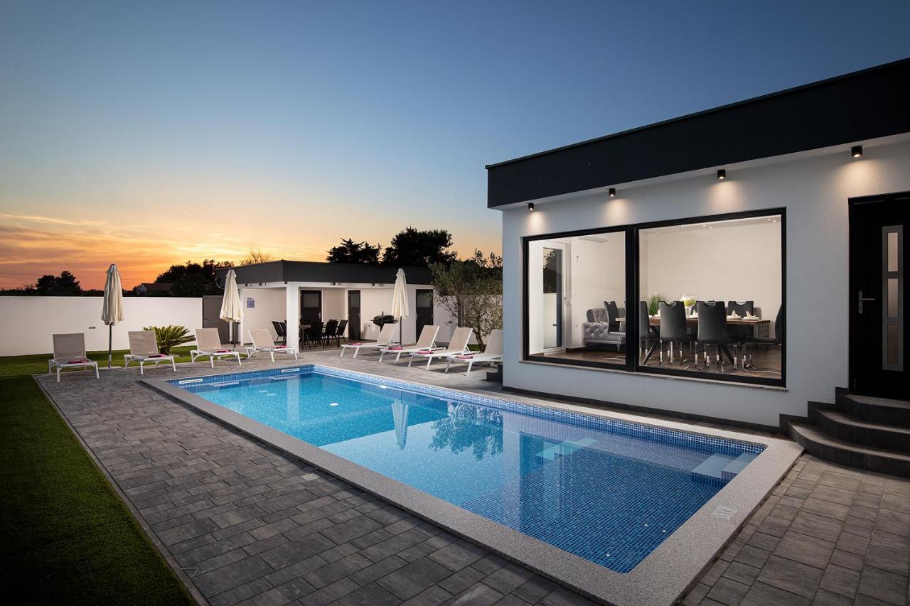 Villa L&L Medulin Exterior photo