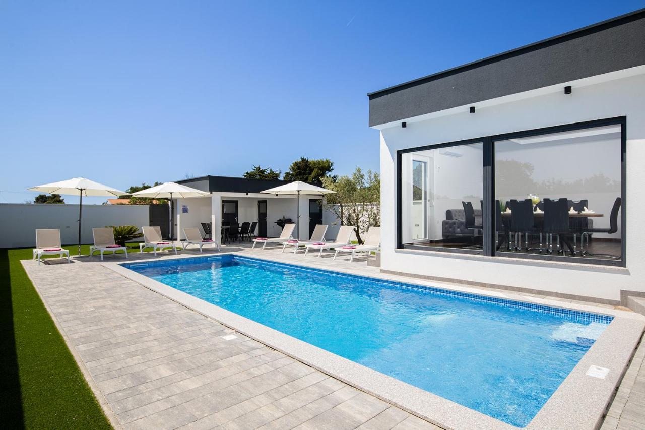 Villa L&L Medulin Exterior photo